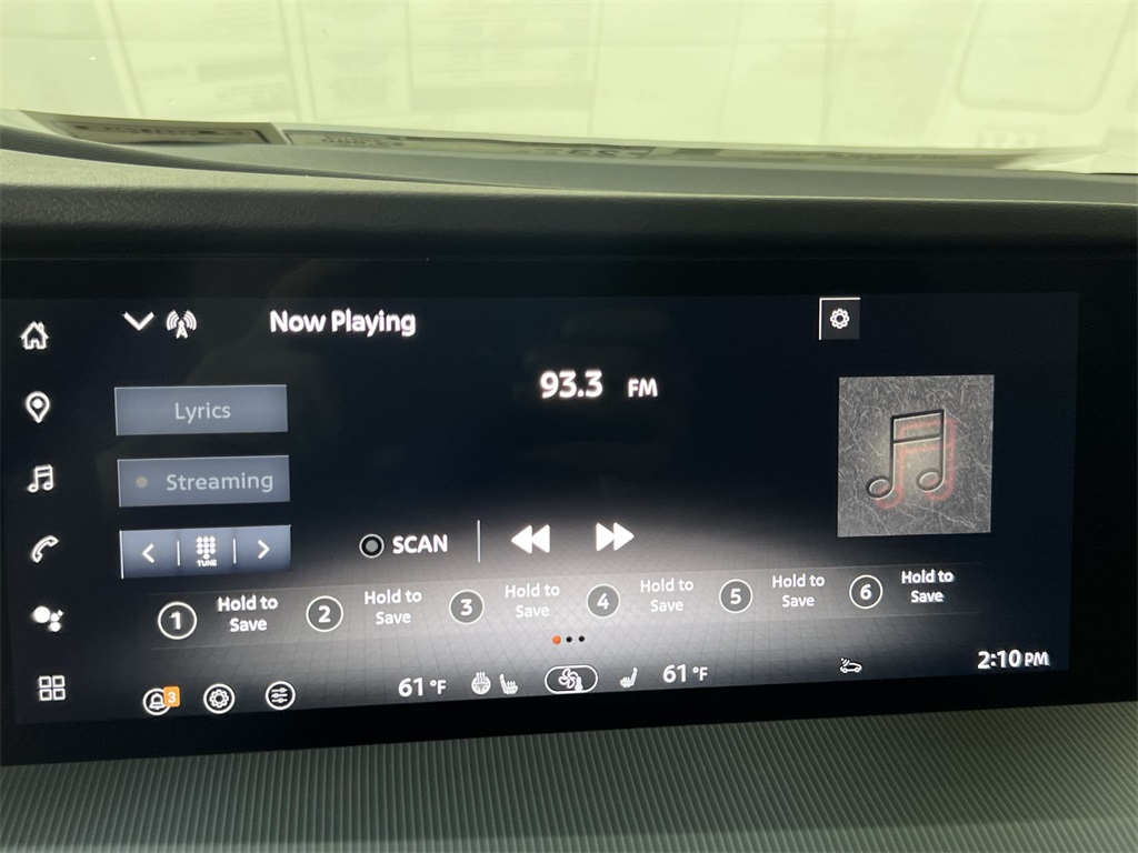 2025 Nissan Murano SL photo 12