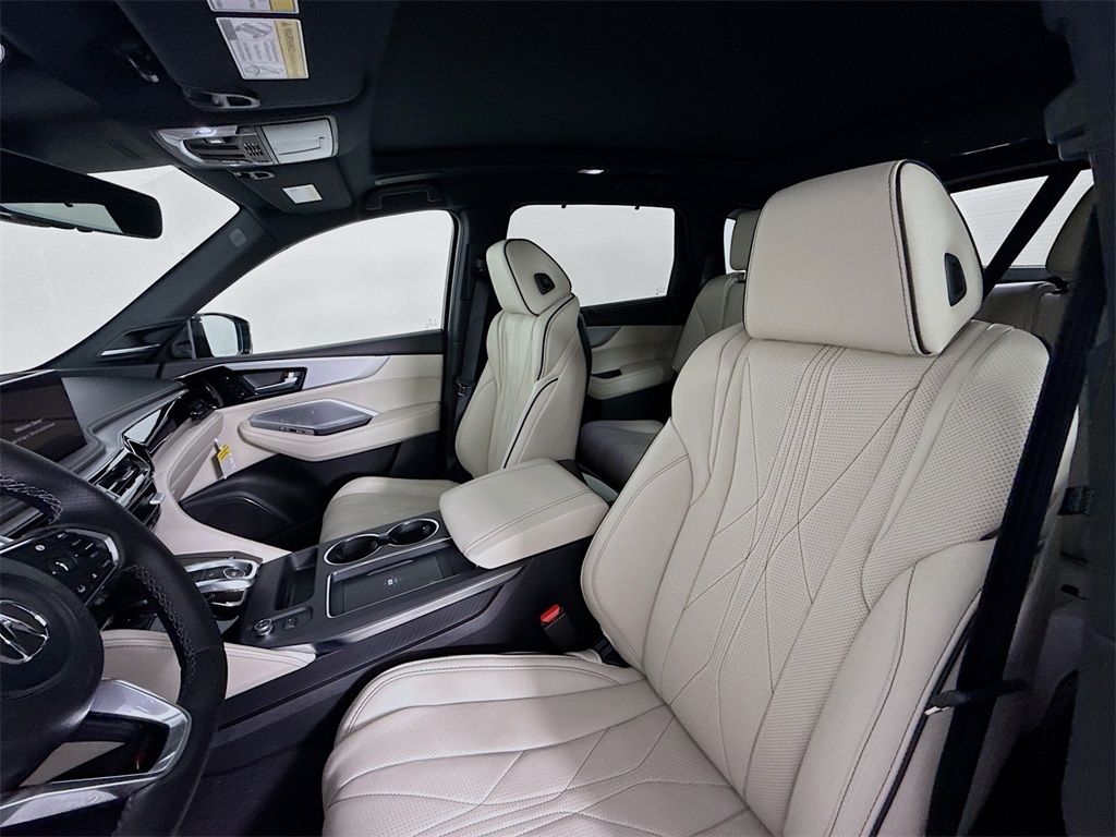2026 Acura MDX SH-AWD A-Spec Advance photo 4