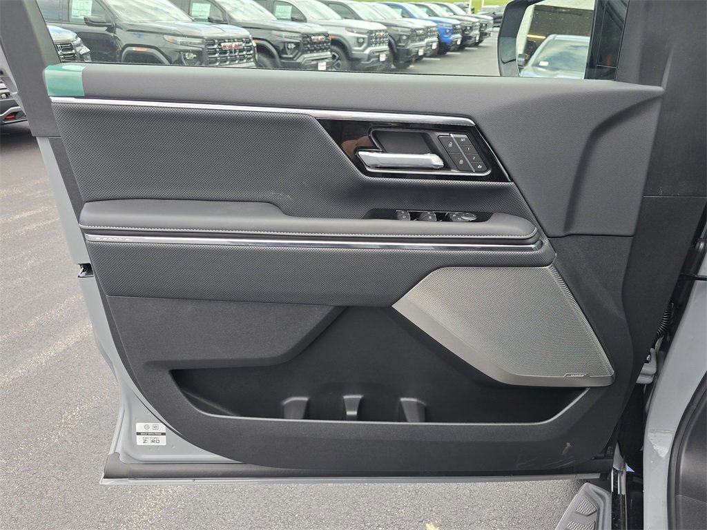 2026 Gmc Sierra EV Denali photo 11