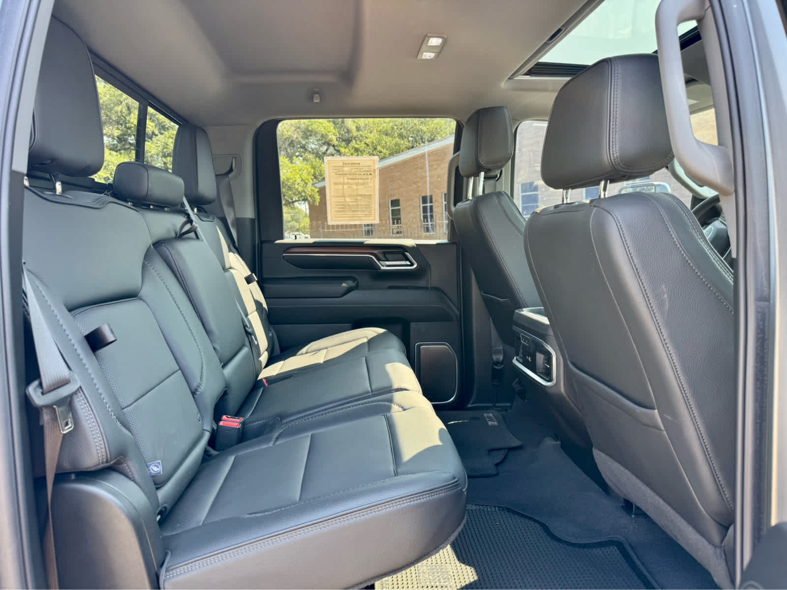 2024 Gmc Sierra 2500 HD Denali photo 10