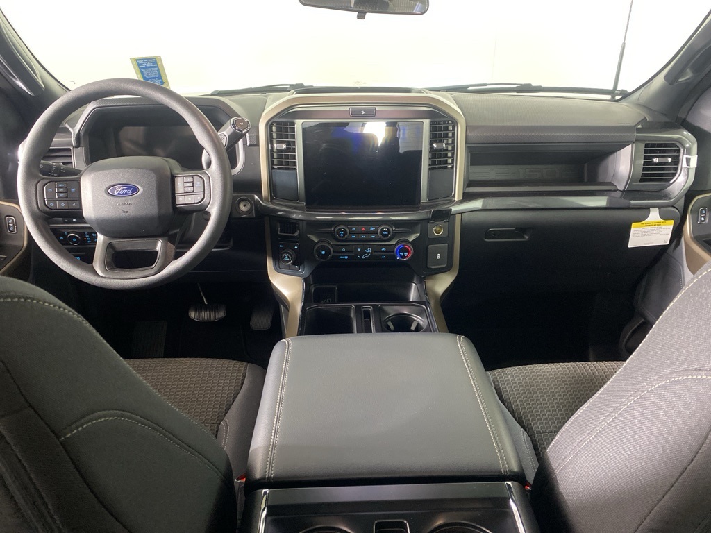 2025 Ford F-150 STX photo 2