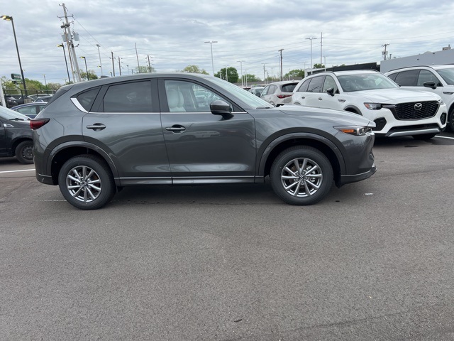 2025 Mazda CX-5 2.5 S Preferred photo 4