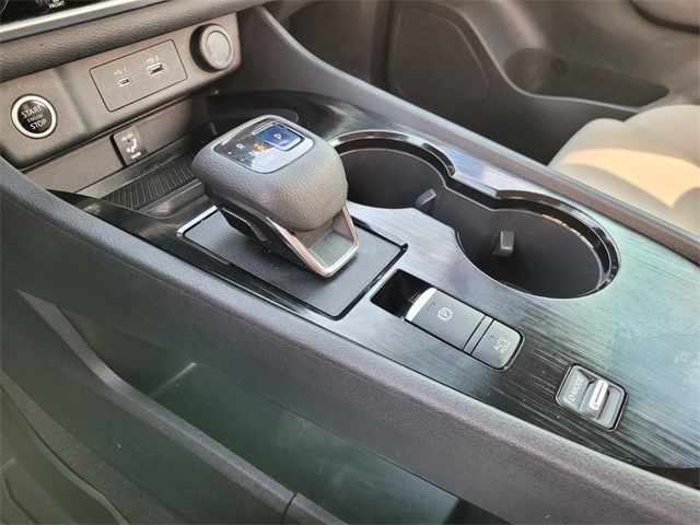 2022 Nissan Rogue SV photo 27