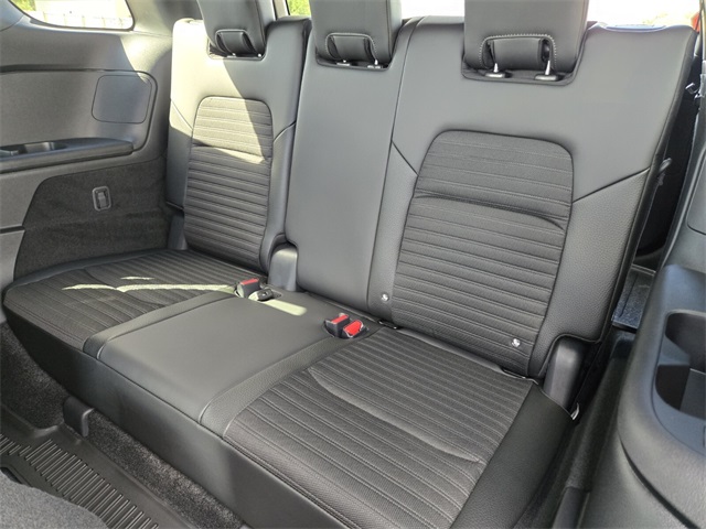 2025 Nissan Pathfinder Rock Creek photo 11