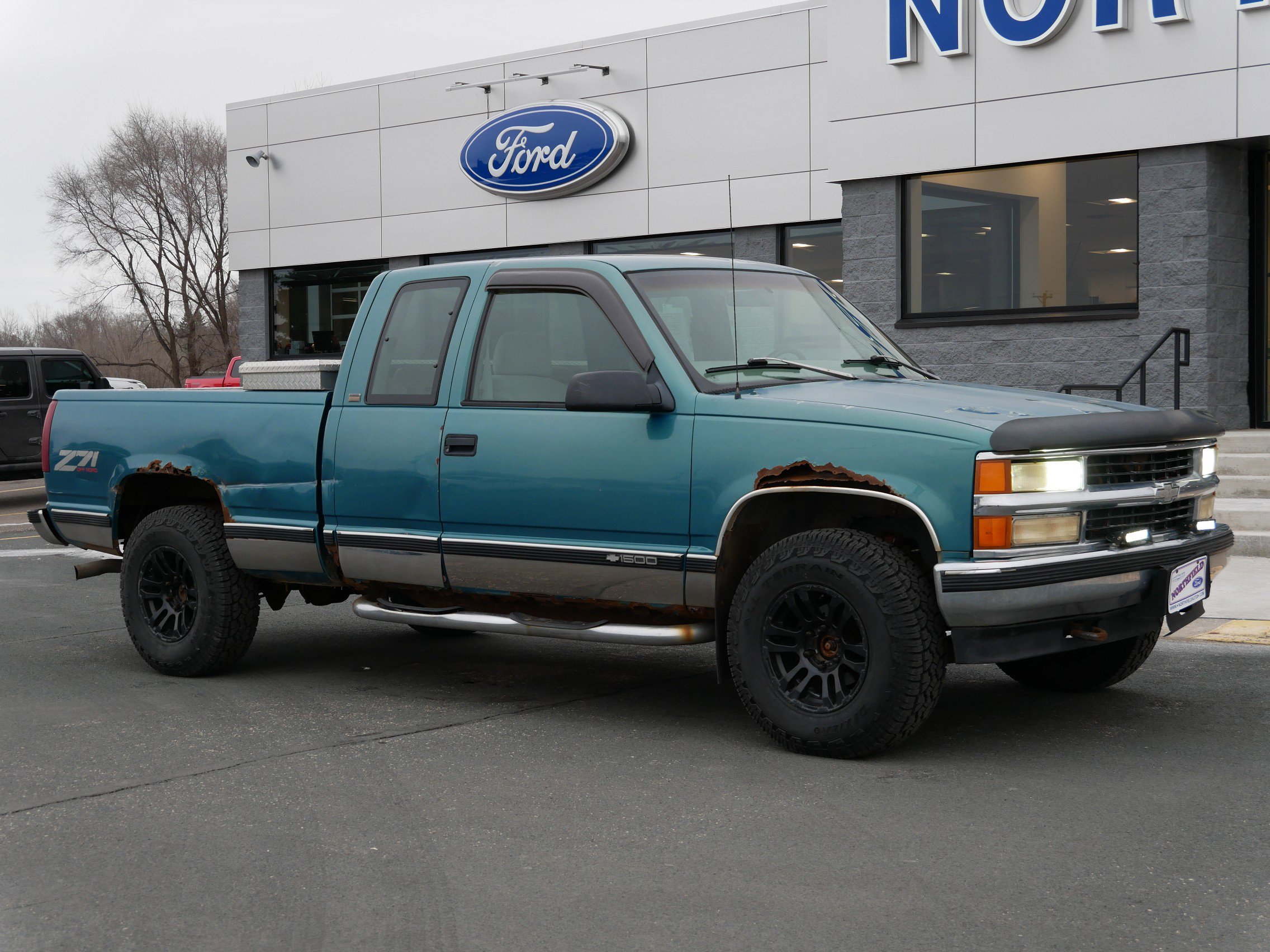Used 1997 Chevrolet K1500 CHEYENNE with VIN 2GCEK19RXV1137322 for sale in Northfield, Minnesota