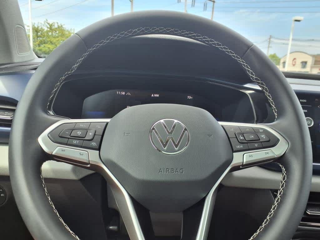 2023 Volkswagen Taos SE photo 21