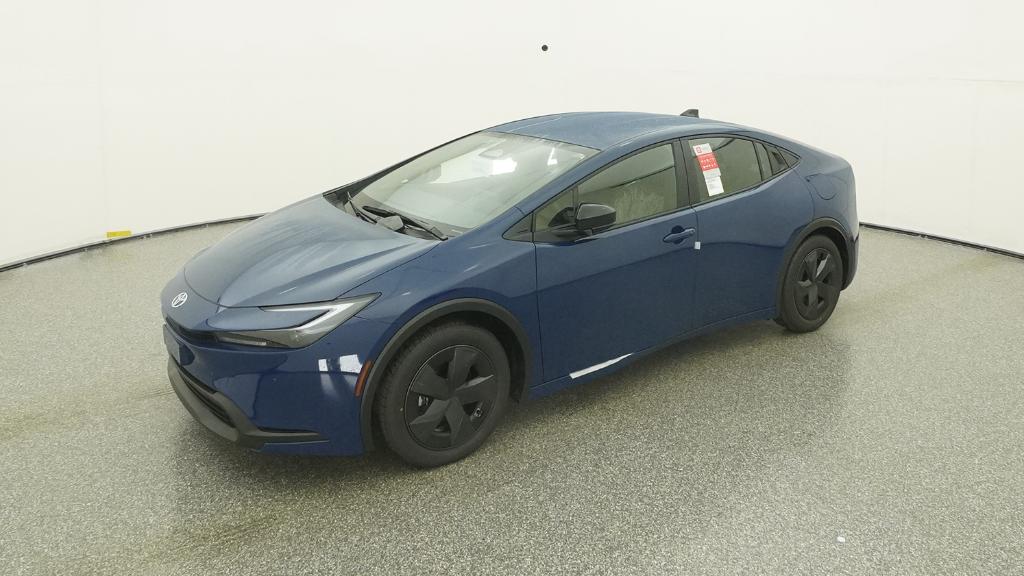 2026 Toyota Prius LE's photo