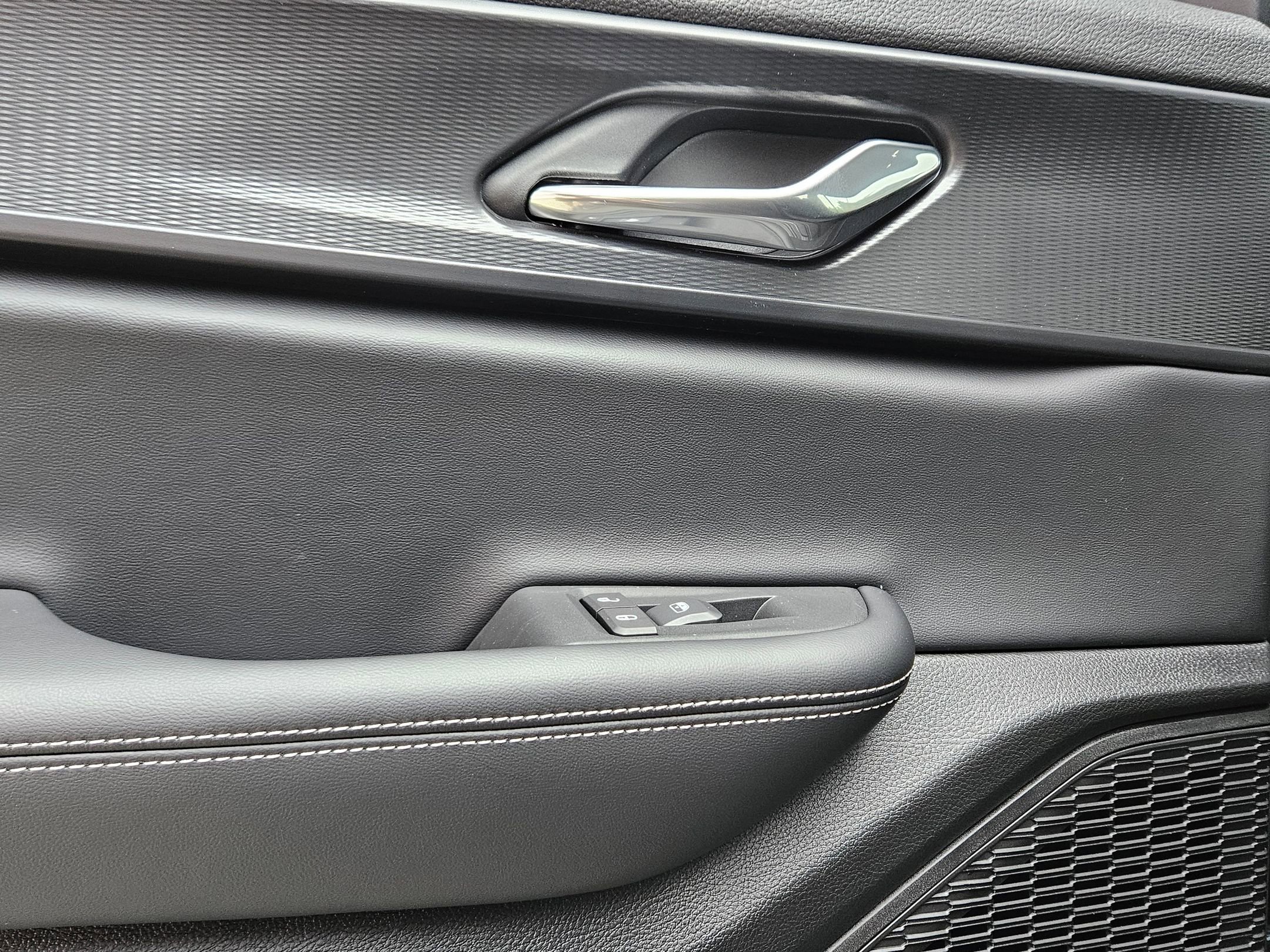 2025 Jeep Grand Cherokee Laredo X photo 21