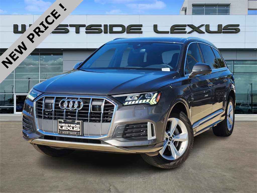 2023 Audi Q7 Premium Plus's photo