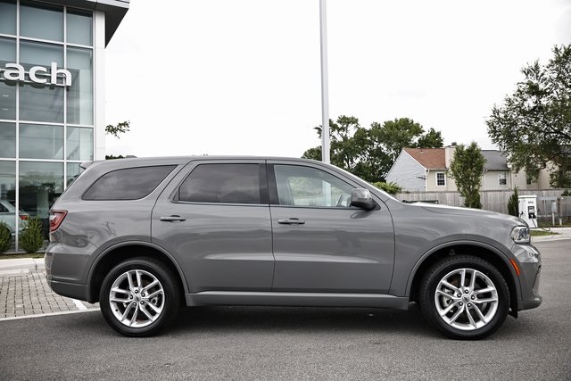2022 Dodge Durango GT photo 3