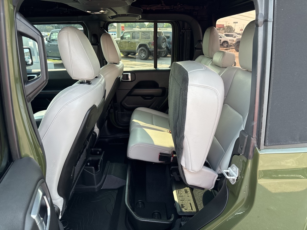 2022 Jeep Gladiator Mojave photo 22