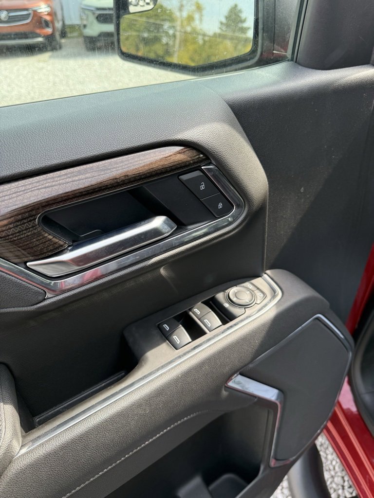 2025 Chevrolet Silverado 1500 RST photo 24