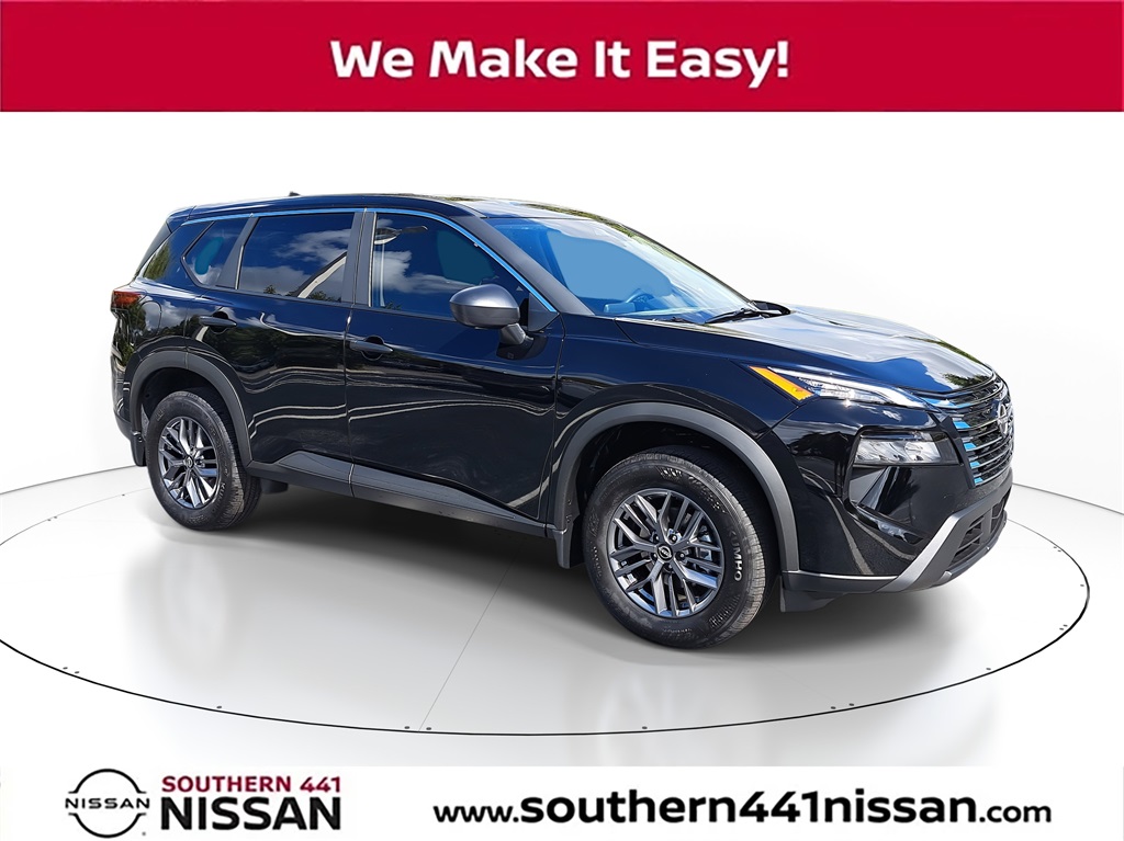 2026 Nissan Rogue S's photo