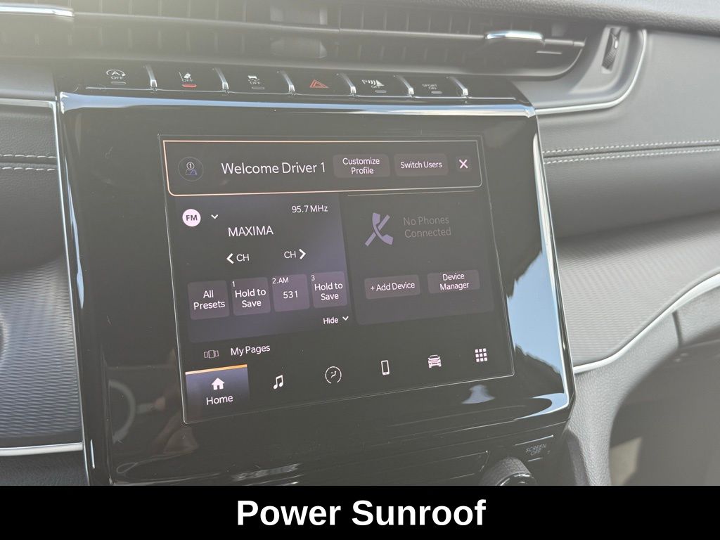 2025 Jeep Grand Cherokee Laredo X photo 10