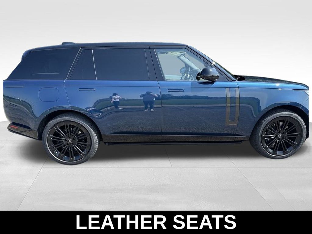 2023 Land Rover Range Rover Autobiography photo 7