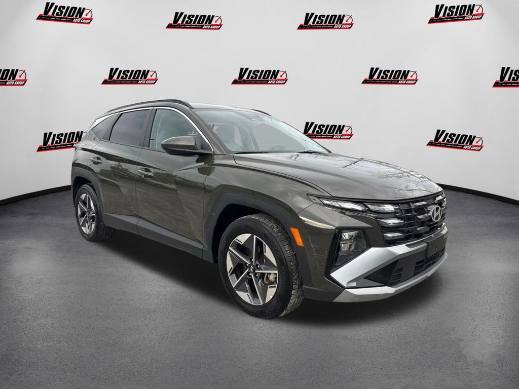 2025 Hyundai Tucson SEL photo 3