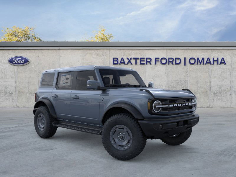 2025 Ford Bronco 4-Door Outer Banks's photo