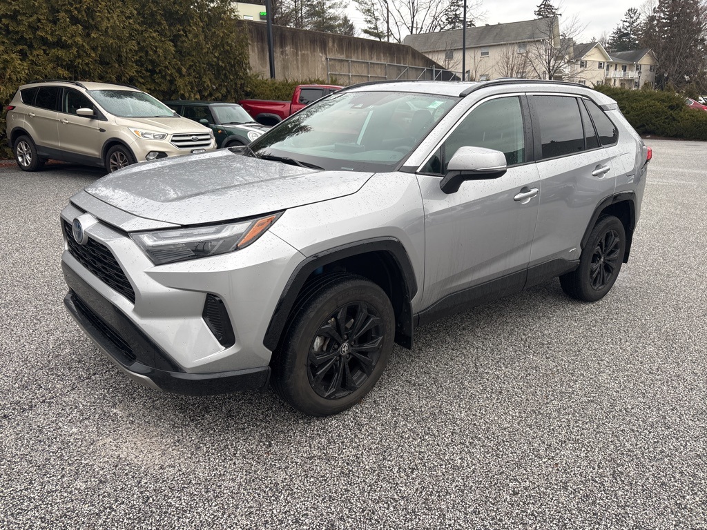 Used 2023 Toyota RAV4 SE with VIN 4T3T6RFV4PU115824 for sale in Northfield, Minnesota