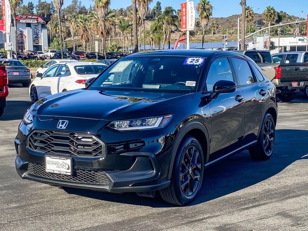 2025 Honda HR-V Sport 2WD photo 3