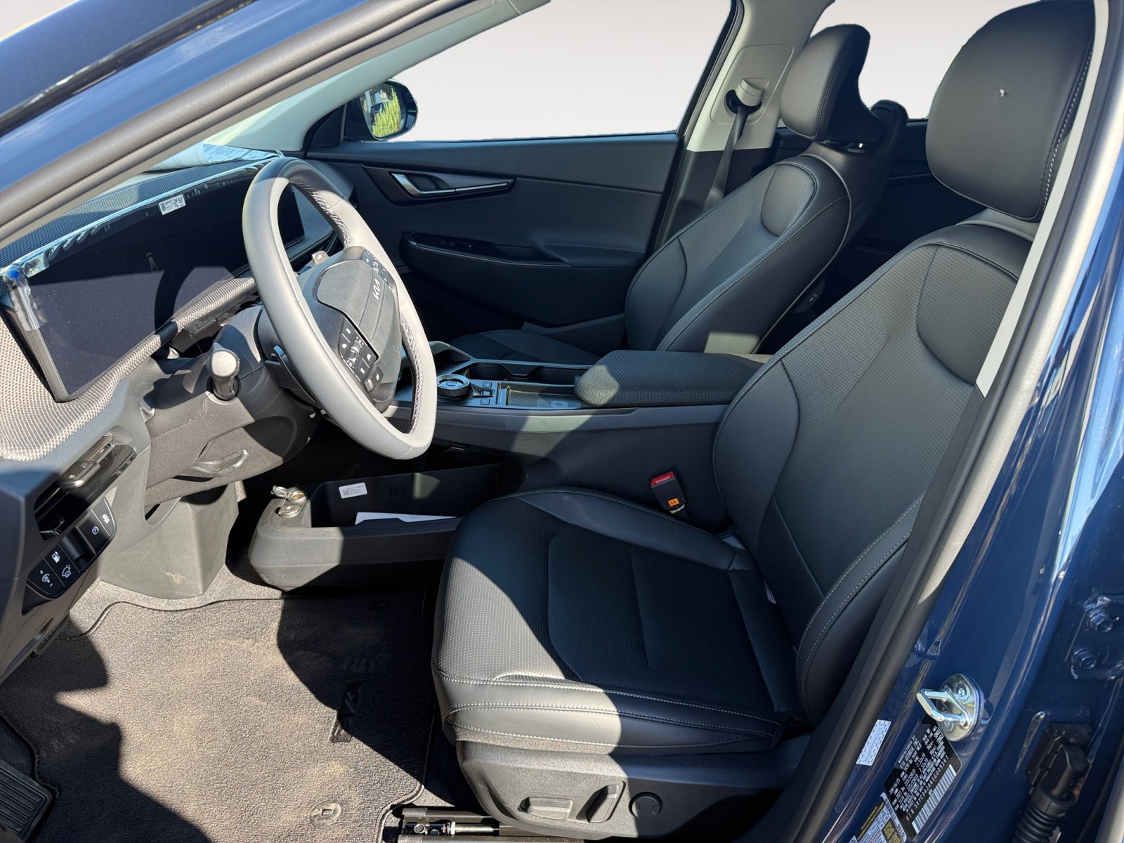 2025 Kia EV6 Wind photo 10