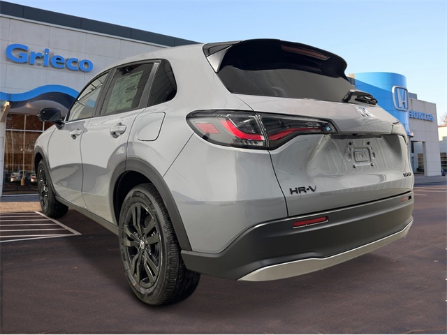 2026 Honda HR-V Sport photo 3
