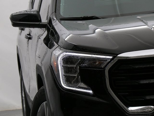 2022 Gmc Terrain SLE photo 4