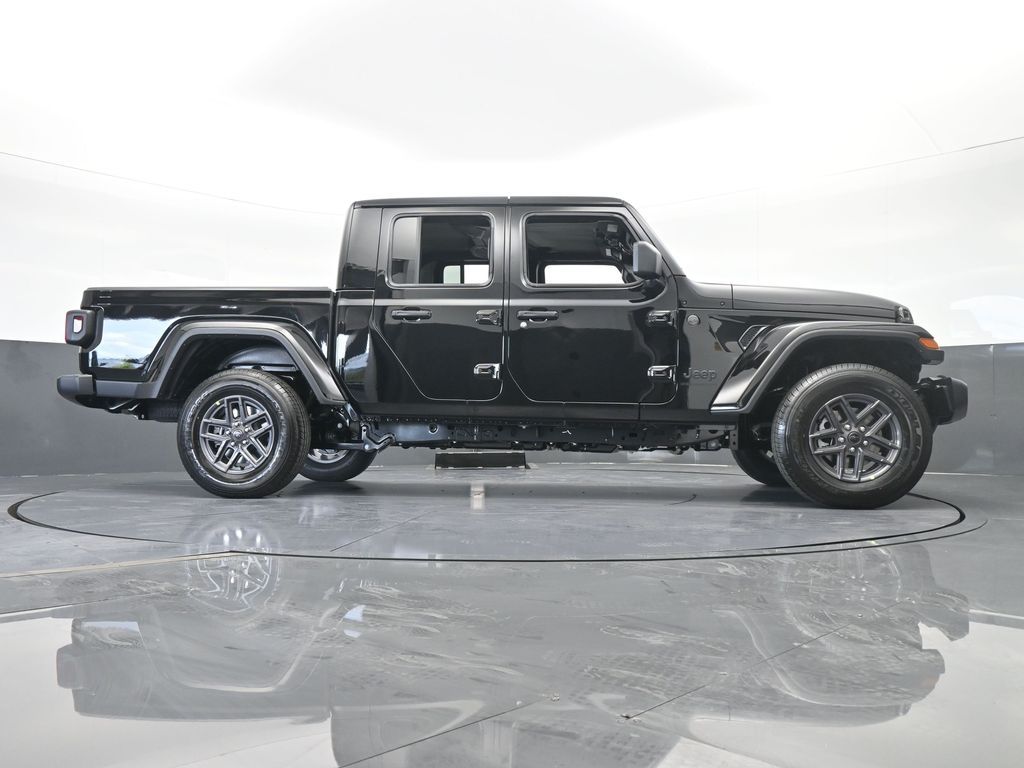 2025 Jeep Gladiator Sport S photo 52