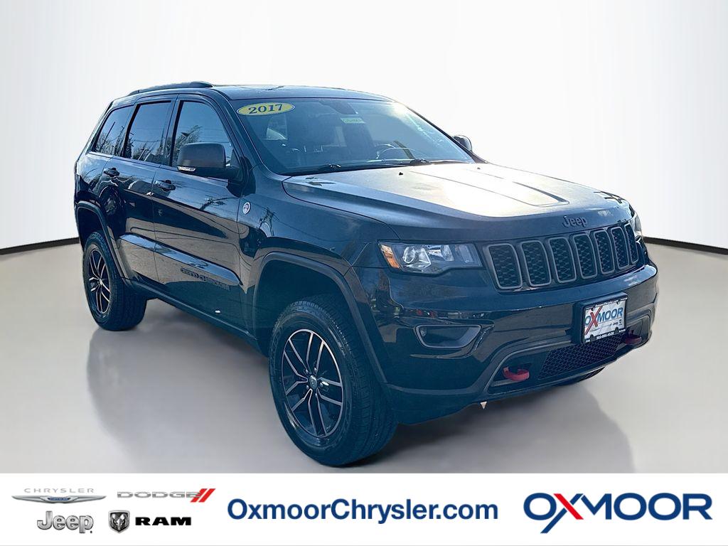 2017 Jeep Grand Cherokee Trailhawk's photo