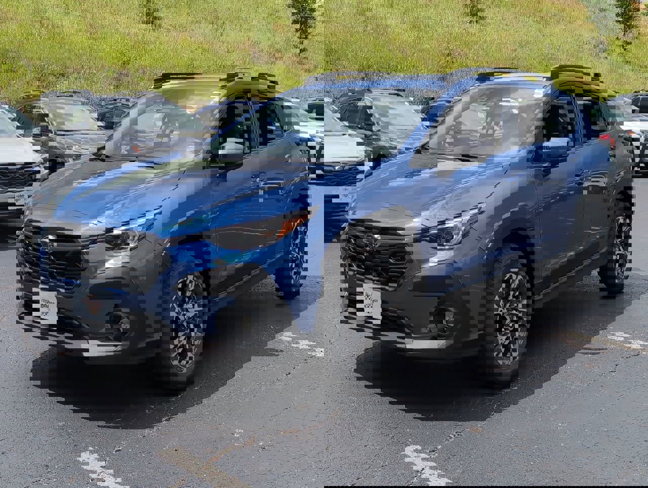 2025 Subaru Crosstrek Premium photo 2