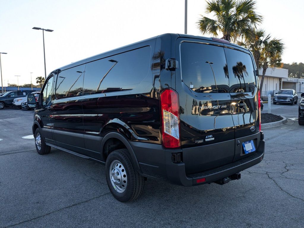 2025 Ford Transit photo 6