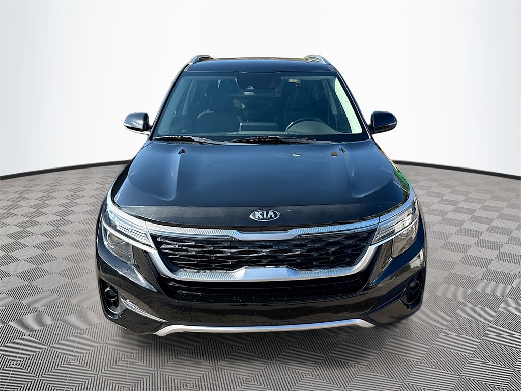 Used 2021 Kia Seltos S with VIN KNDEU2AA9M7044007 for sale in West Park, FL