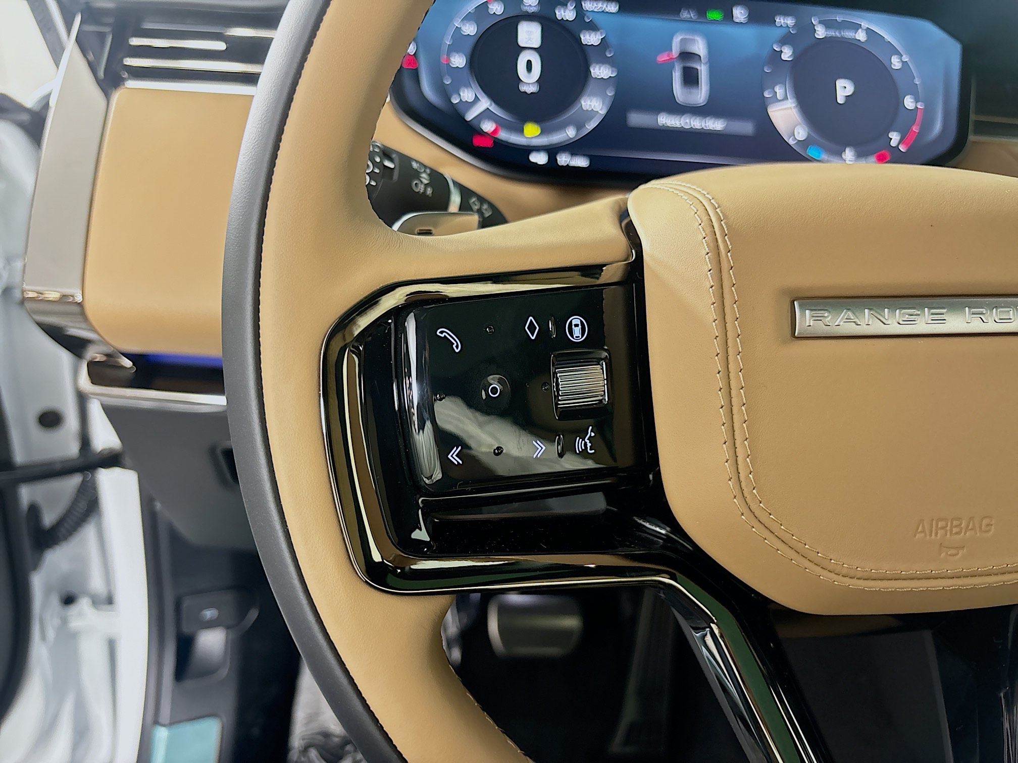 2025 Land Rover Range Rover Sport SE photo 10