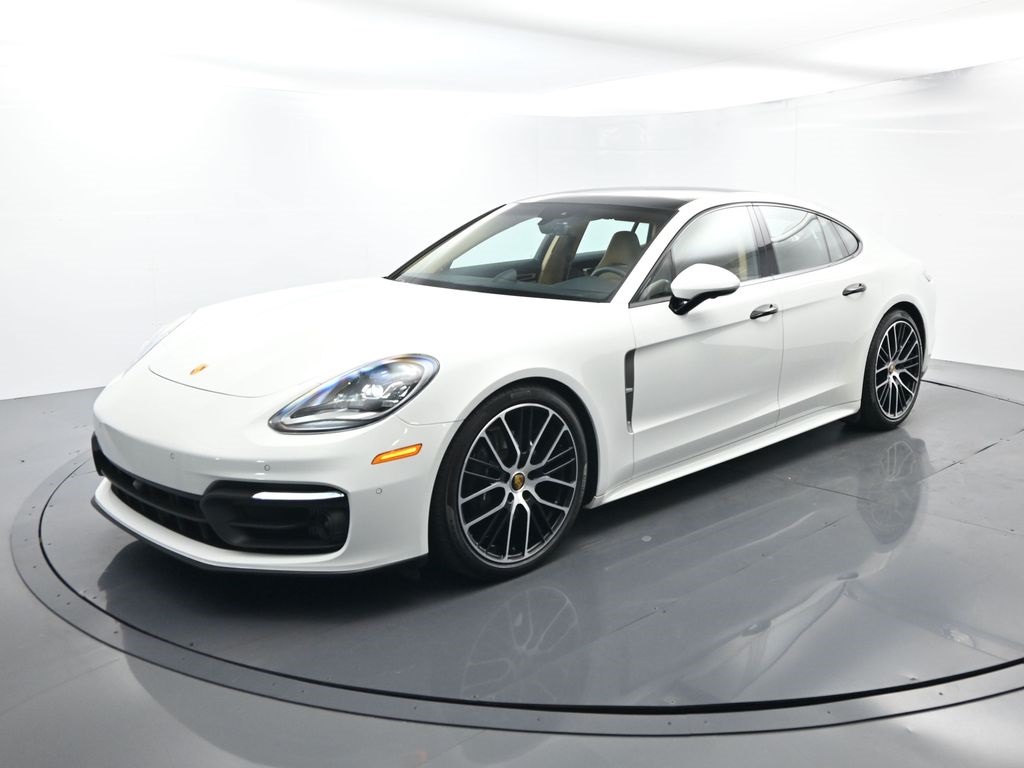 2023 Porsche Panamera Platinum Edition's photo