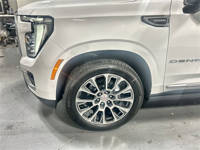 2025 Gmc Yukon XL Denali photo 17