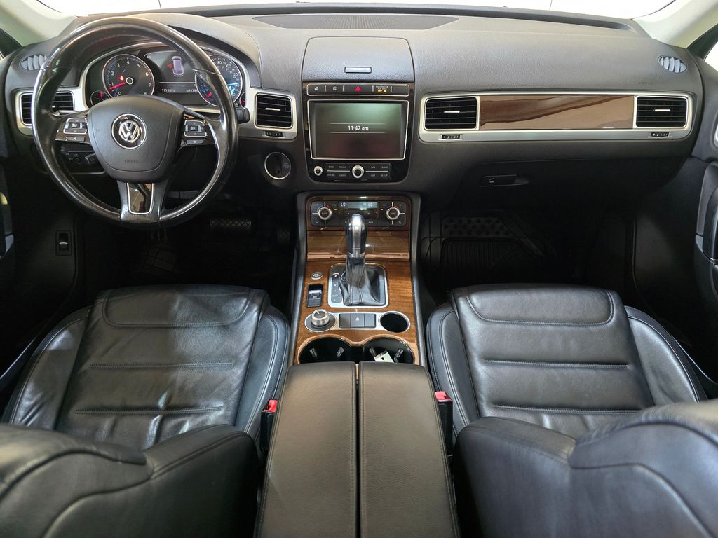 2015 Volkswagen Touareg V6 FSI TDI Hybrid photo 8