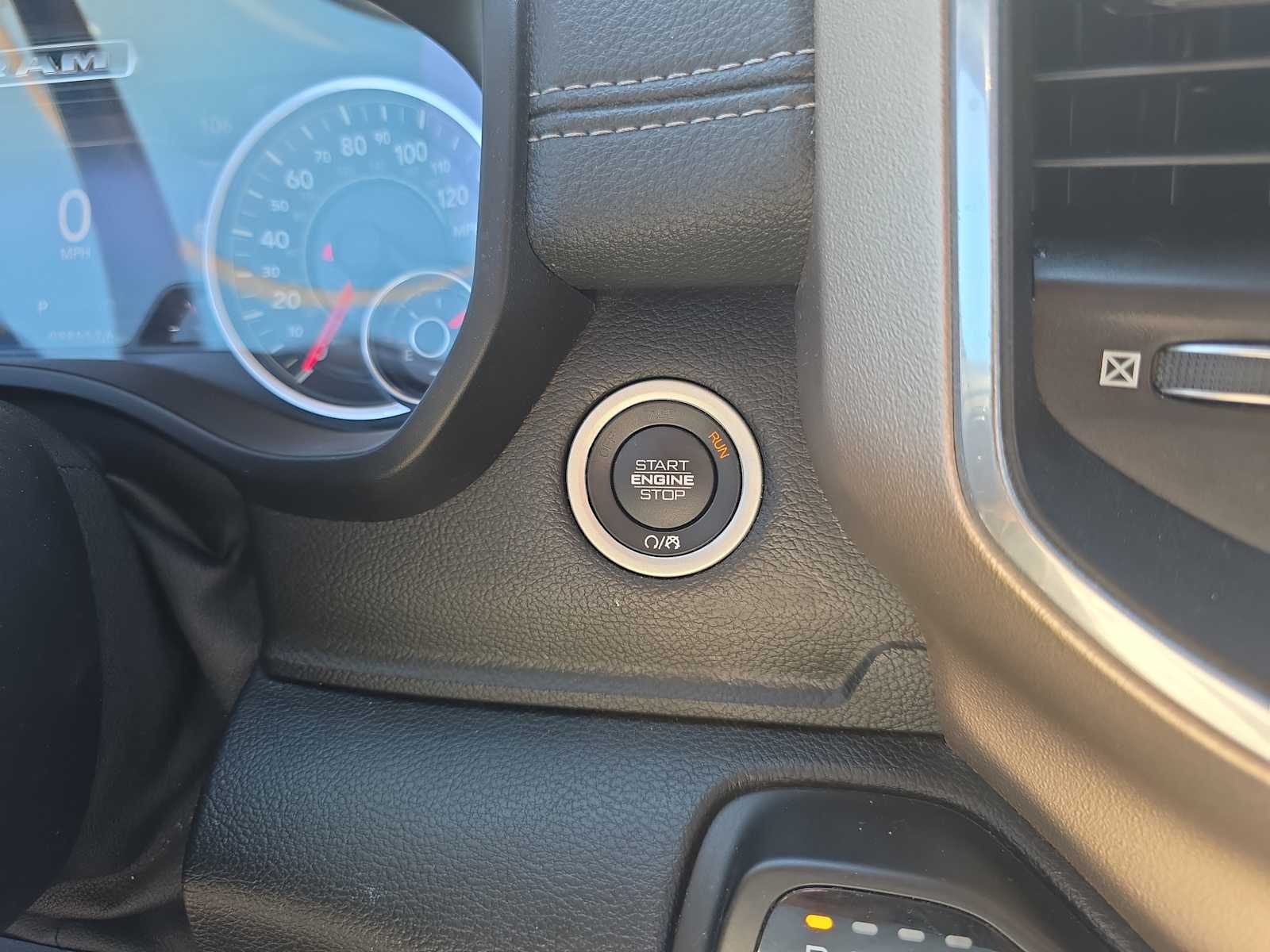 2020 Ram 1500 Laramie photo 20