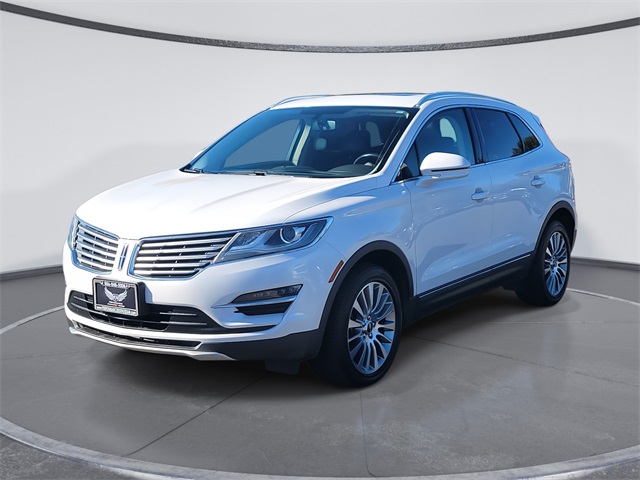 Used 2017 Lincoln MKC Reserve with VIN 5LMTJ3DH1HUL02082 for sale in Woodbury, NJ