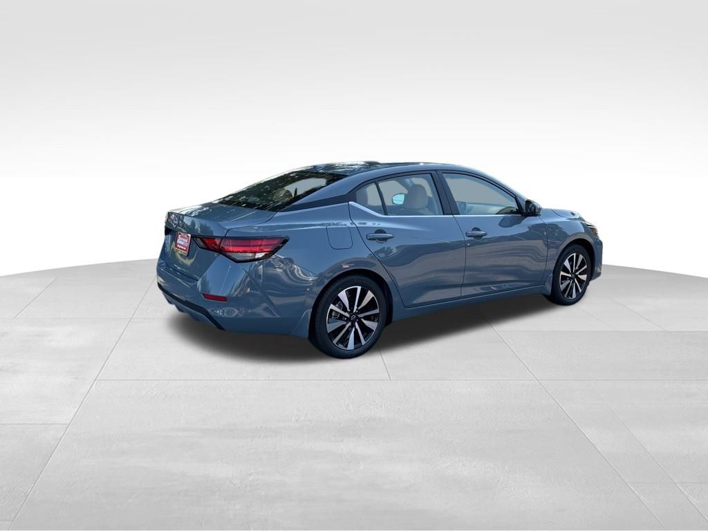 2025 Nissan Sentra SV photo 4