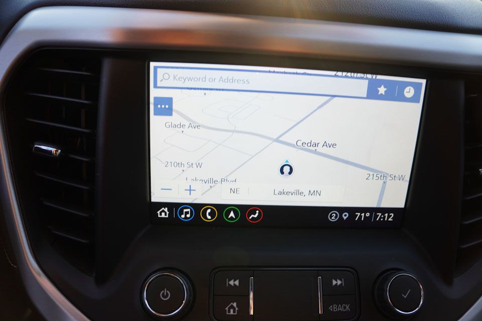 2022 Gmc Acadia SLT photo 4