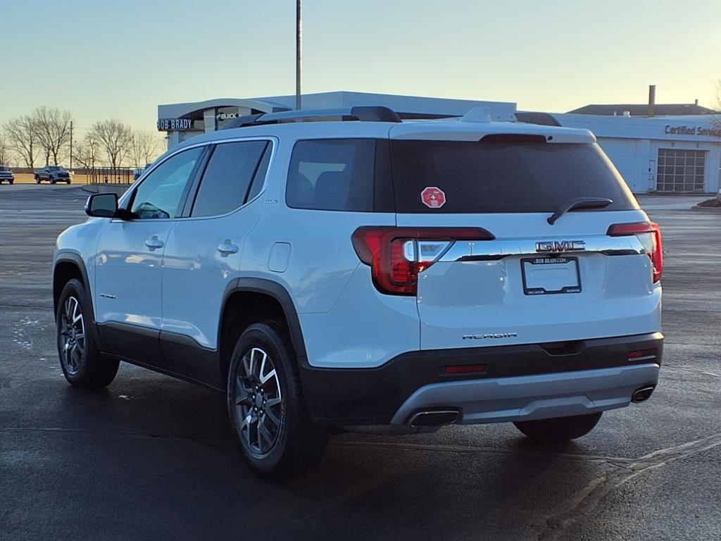 2023 Gmc Acadia SLE photo 14