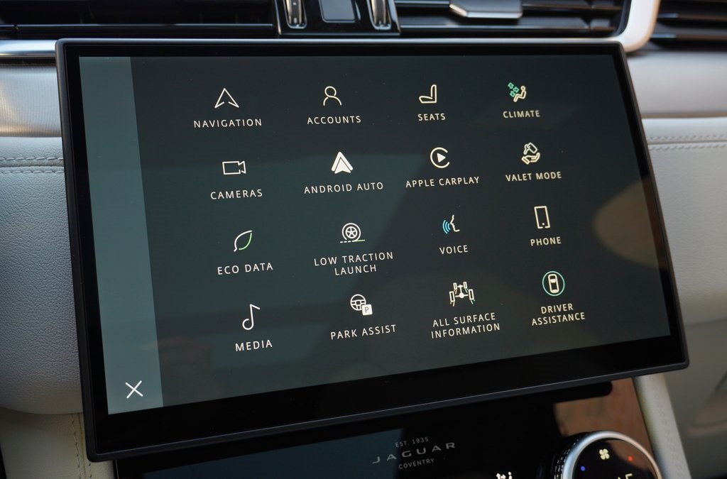 2026 JAGUAR F-PACE - Image 20