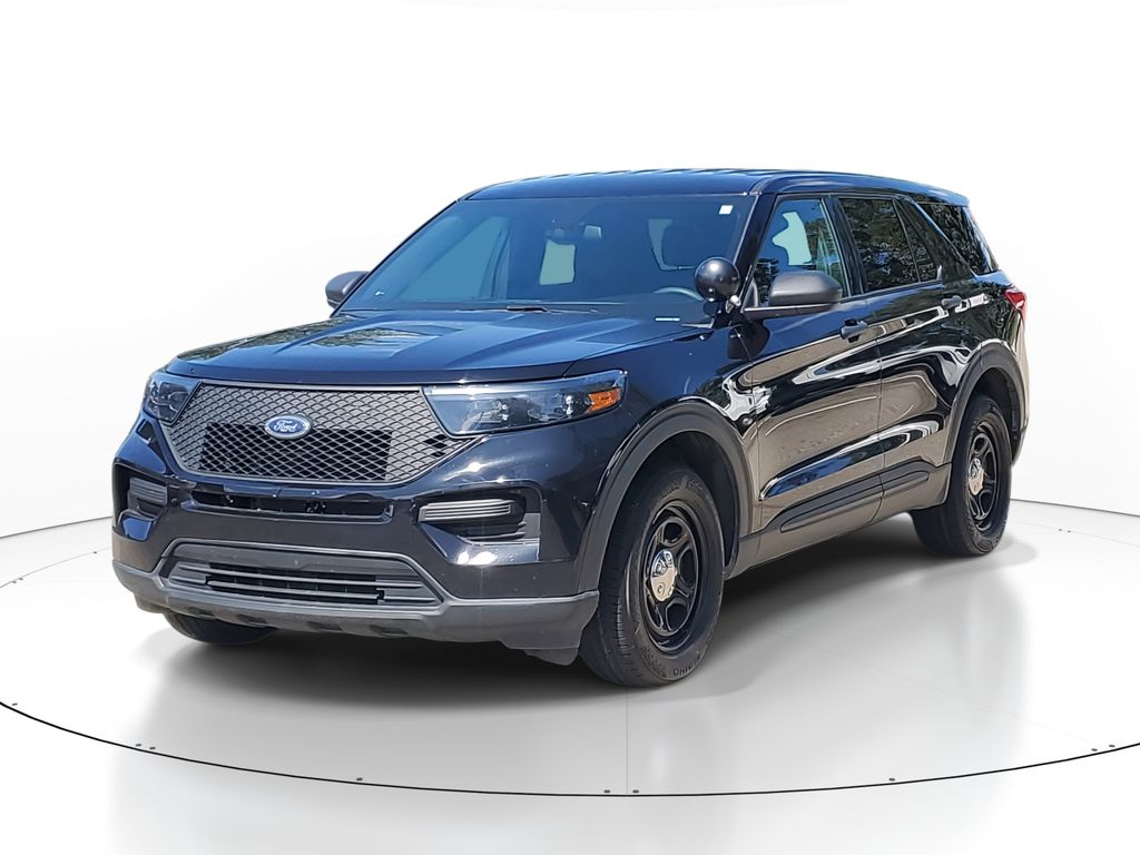 2022 Ford Explorer photo 2