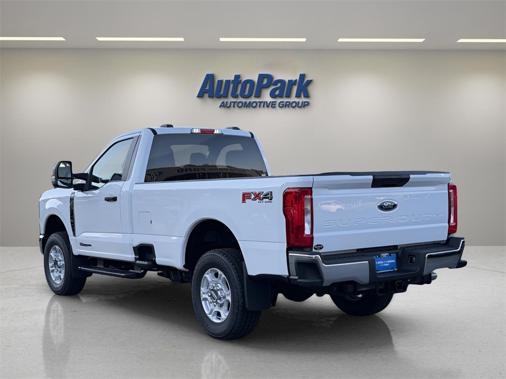 2026 Ford F-250 XLT photo 4