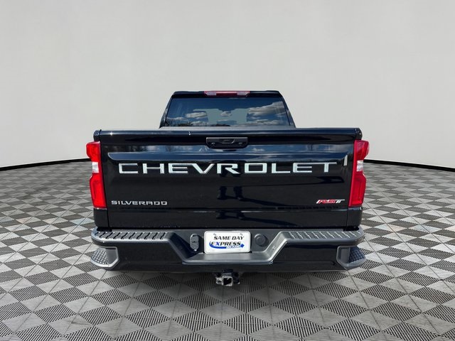 2022 Chevrolet Silverado 1500 RST photo 4