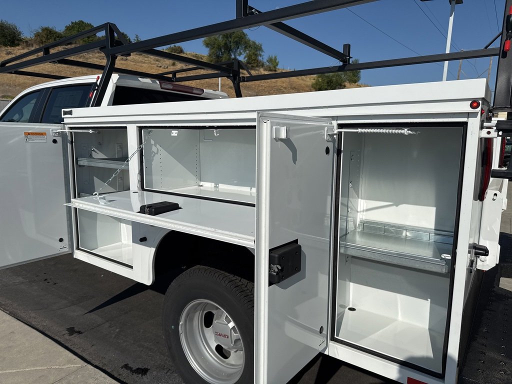 2024 Gmc Sierra 3500 HD Pro photo 7