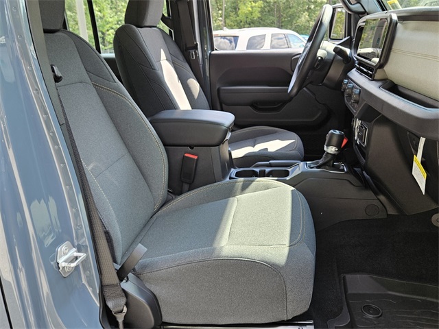 2025 Jeep Wrangler Sport photo 15