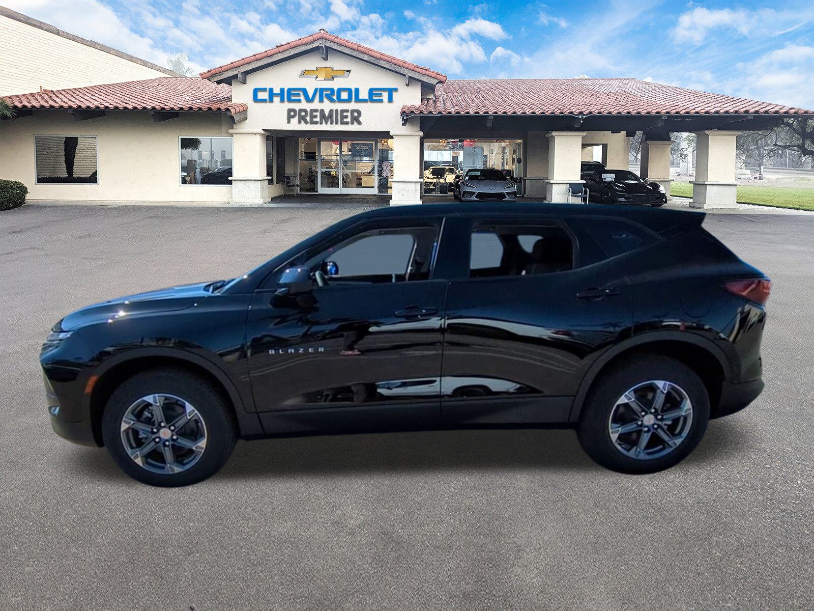2025 Chevrolet Blazer 2LT photo 4