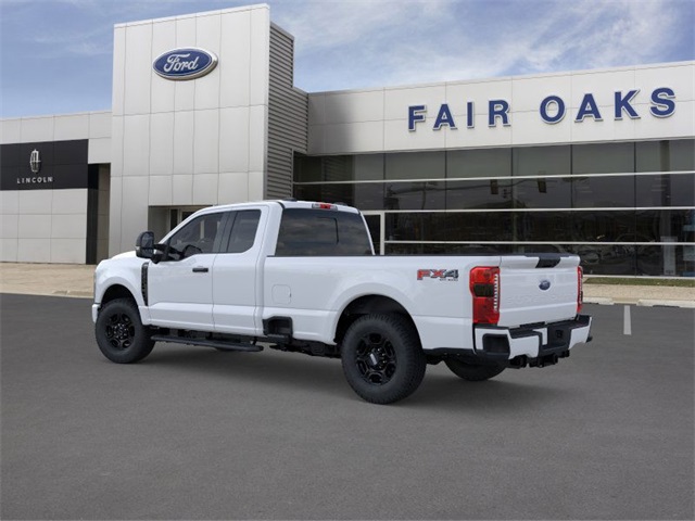 2025 Ford F-350 XL photo 4