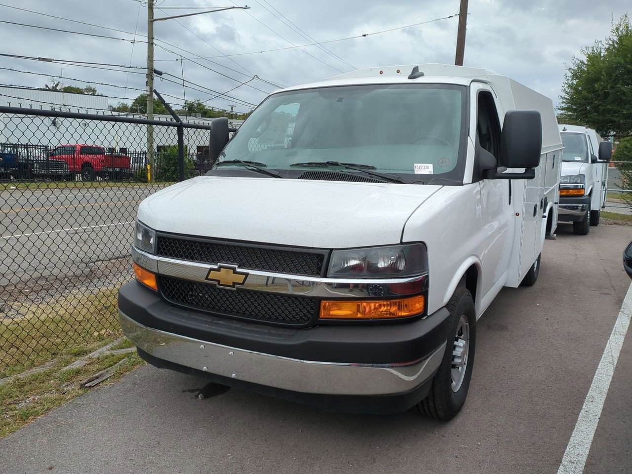 2025 Chevrolet Express Cutaway Base's photo