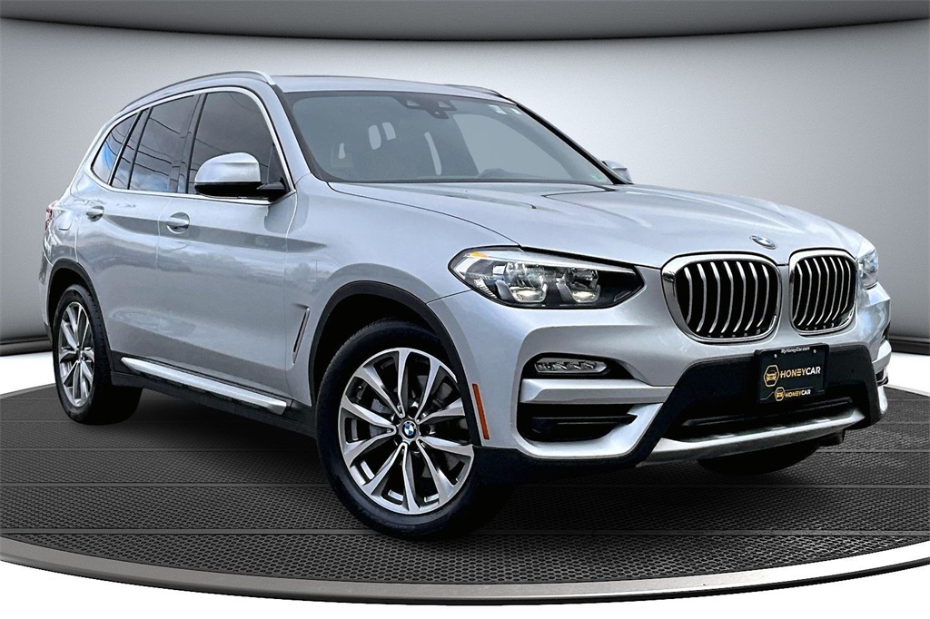 2019 BMW X3 30i's photo